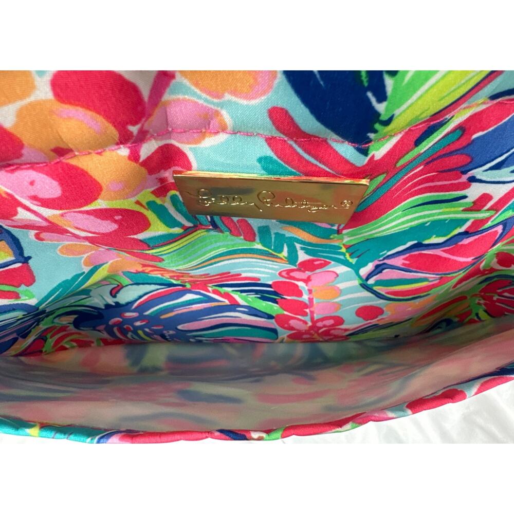 Lilly Pulitzer Insulated Beach Cooler, In The Bungalows Pattern - Picture 10 of 15